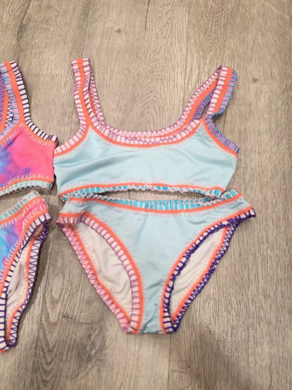 Platinum swim Two Girls Swimsuits Tie-Dye & Solid Blue Size 10 set of 2 suits